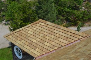asphalt roofing shingles